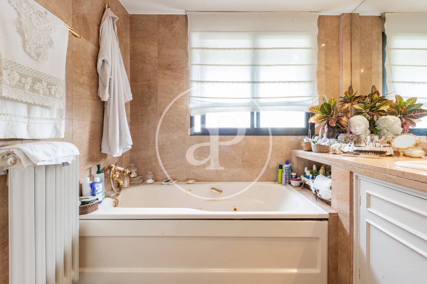 6 quarto Moradia para venda em Madrid cidade com piscina - 2 990 000 € (Ref: 9599551)