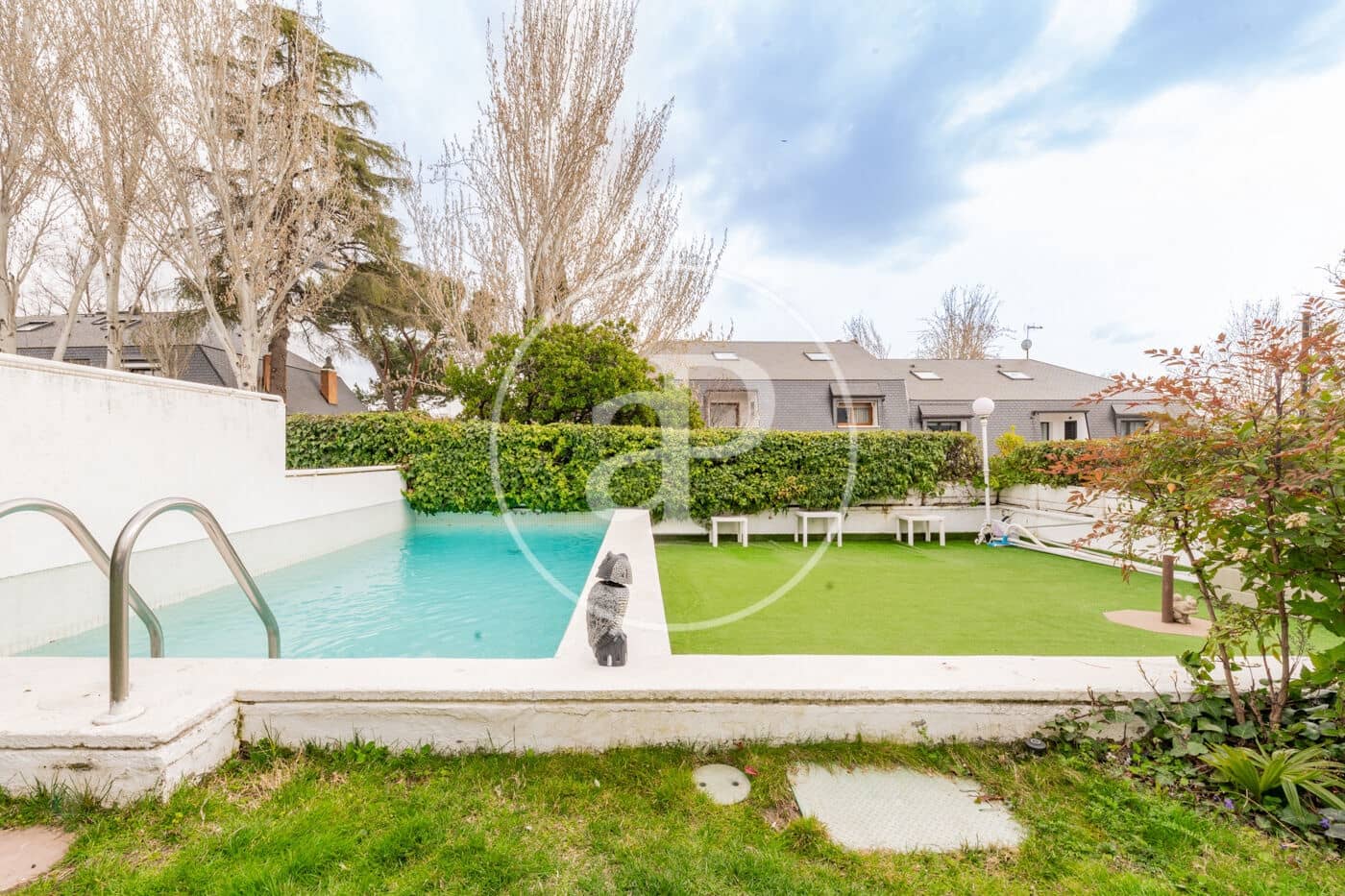 6 quarto Moradia para venda em Madrid cidade com piscina - 2 990 000 € (Ref: 9599551)