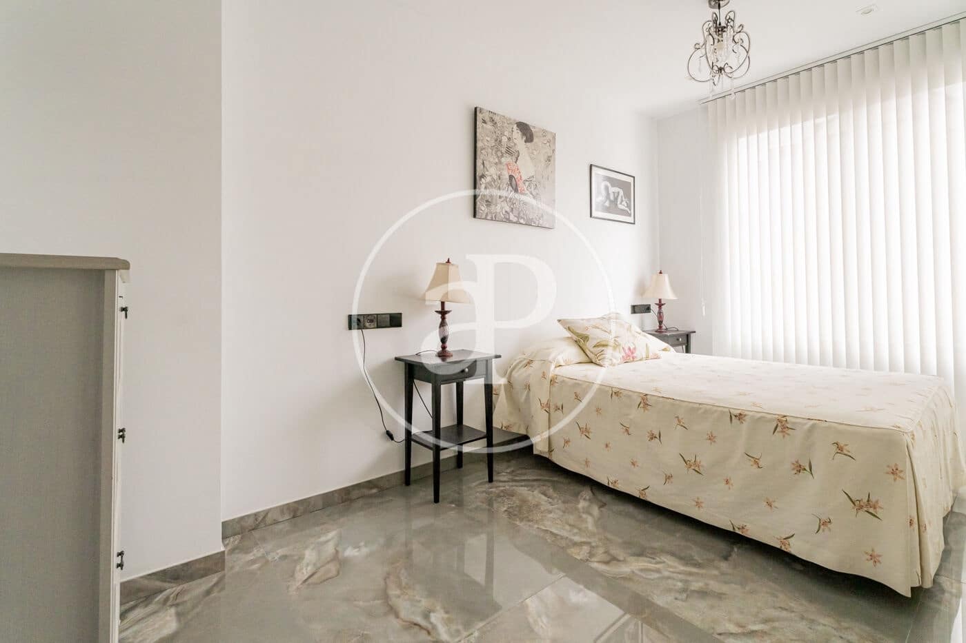 4 bedroom Villa for sale in Pozuelo de Alarcon with pool - € 1,525,000 (Ref: 9599552)