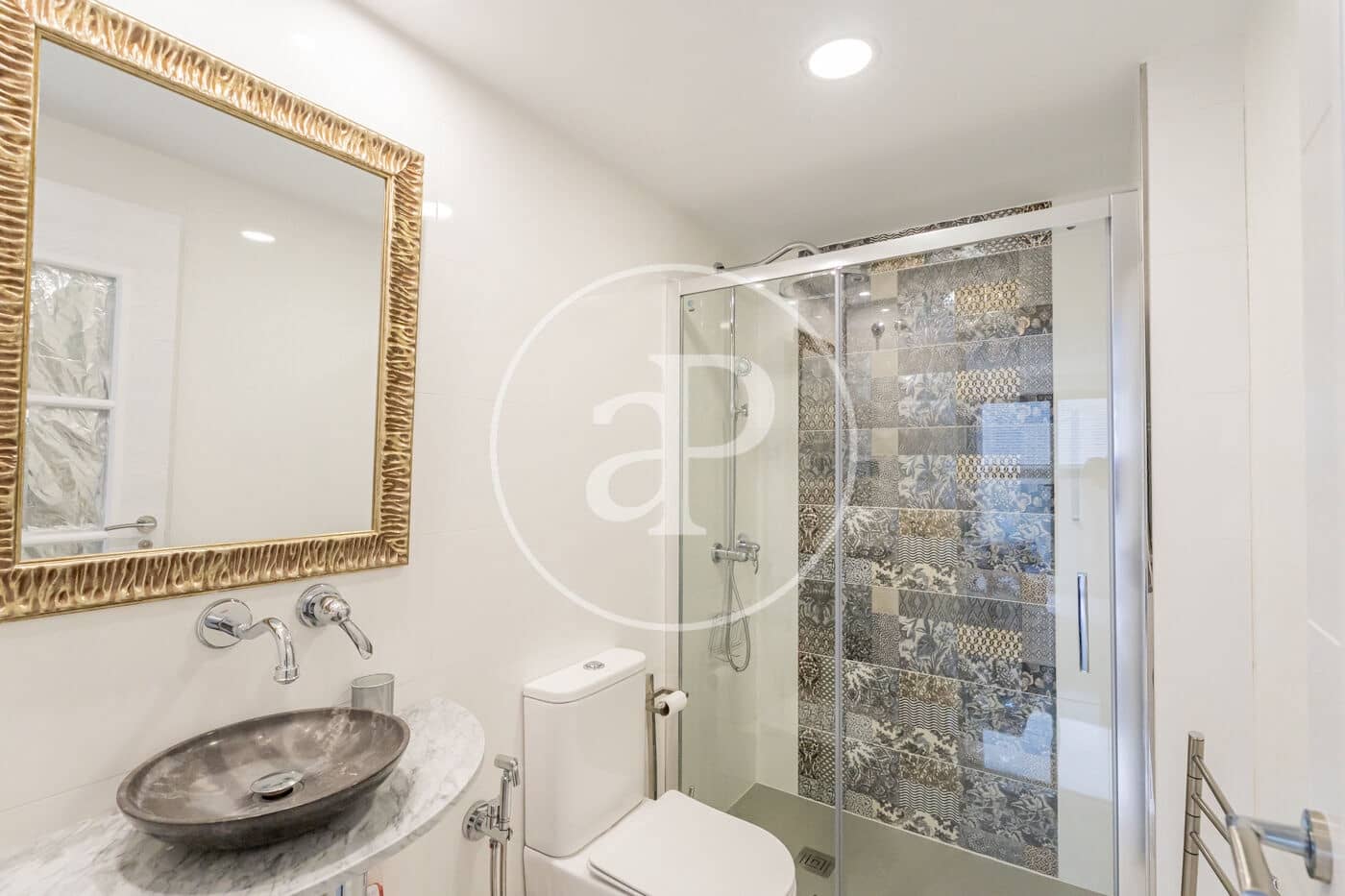 4 bedroom Villa for sale in Pozuelo de Alarcon with pool - € 1,525,000 (Ref: 9599552)