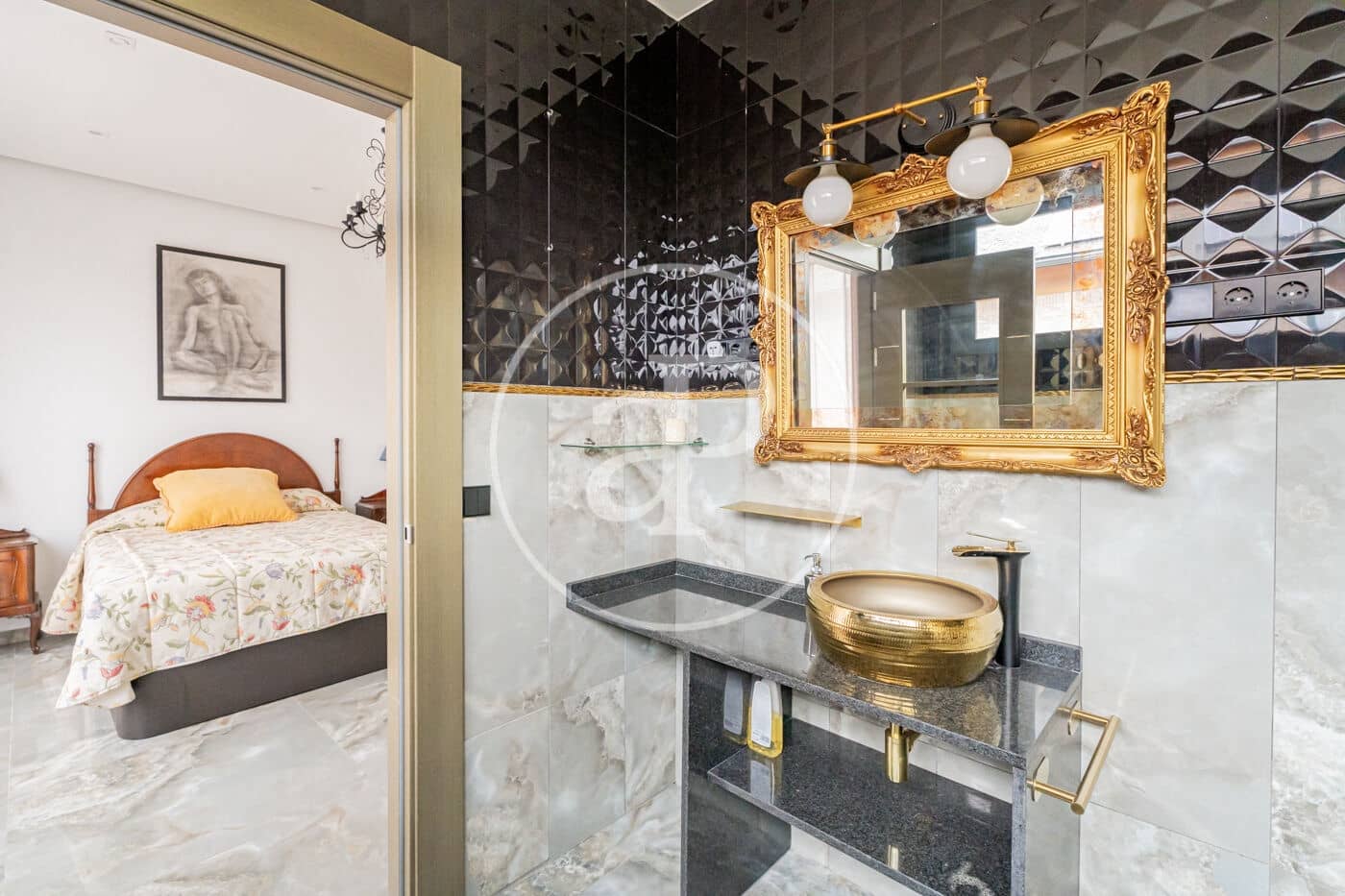 4 bedroom Villa for sale in Pozuelo de Alarcon with pool - € 1,525,000 (Ref: 9599552)