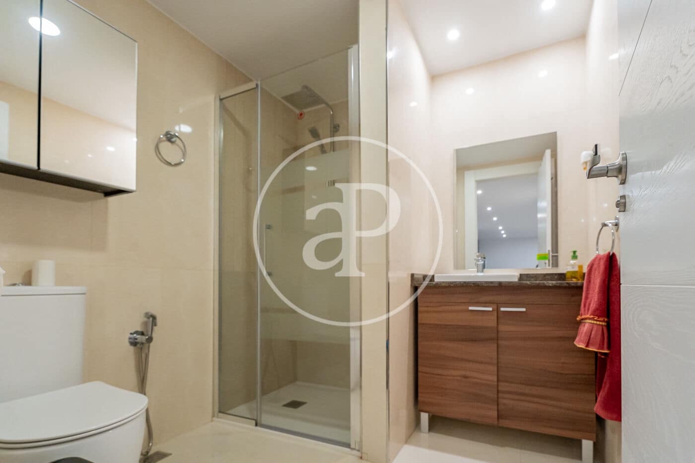 4 bedroom Villa for sale in Pozuelo de Alarcon with pool - € 1,525,000 (Ref: 9599552)