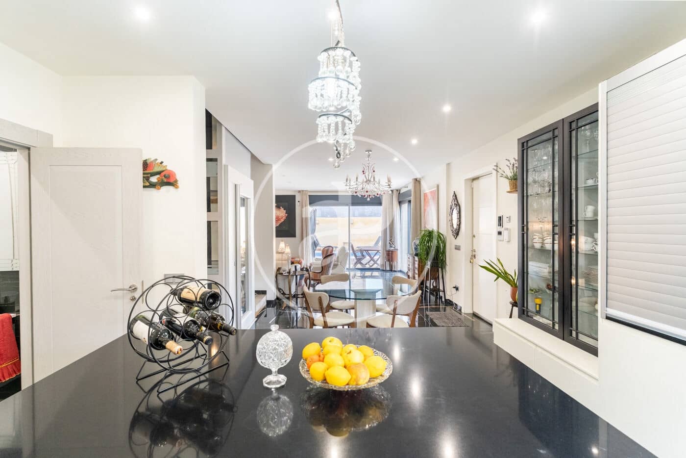 4 slaapkamer Villa te koop in Pozuelo de Alarcon met zwembad - € 1.525.000 (Ref: 9599552)