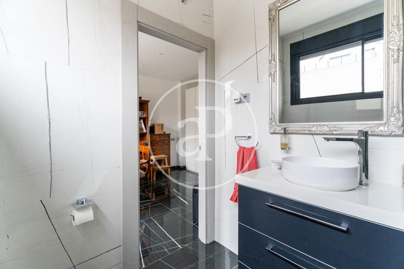 4 slaapkamer Villa te koop in Pozuelo de Alarcon met zwembad - € 1.525.000 (Ref: 9599552)