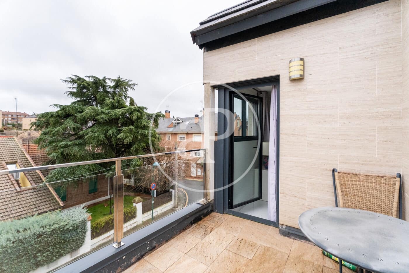 4 slaapkamer Villa te koop in Pozuelo de Alarcon met zwembad - € 1.525.000 (Ref: 9599552)