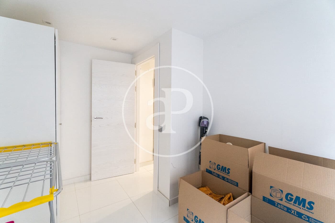 4 slaapkamer Villa te koop in Pozuelo de Alarcon met zwembad - € 1.525.000 (Ref: 9599552)