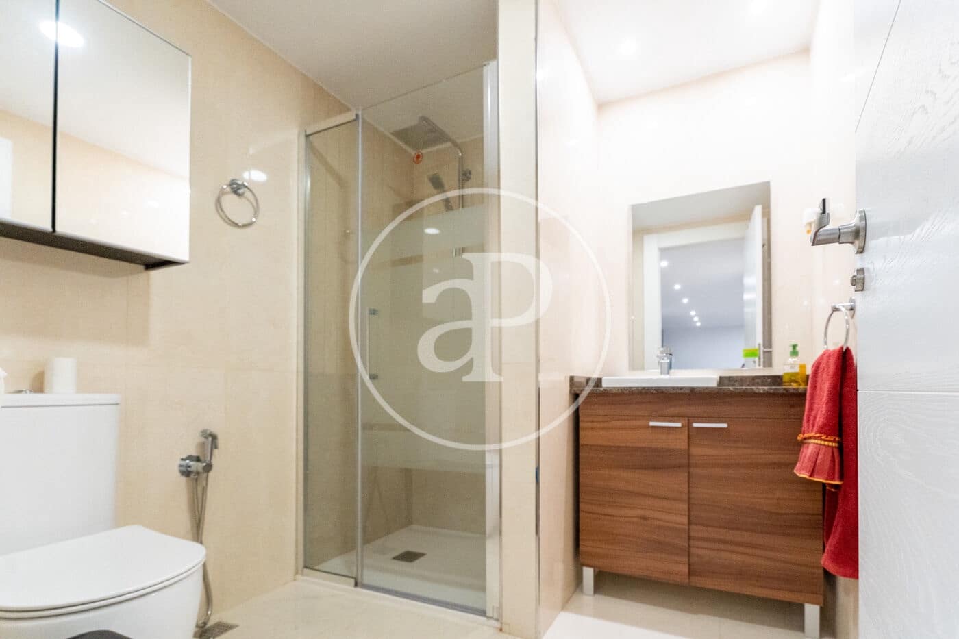 4 slaapkamer Villa te koop in Pozuelo de Alarcon met zwembad - € 1.525.000 (Ref: 9599552)