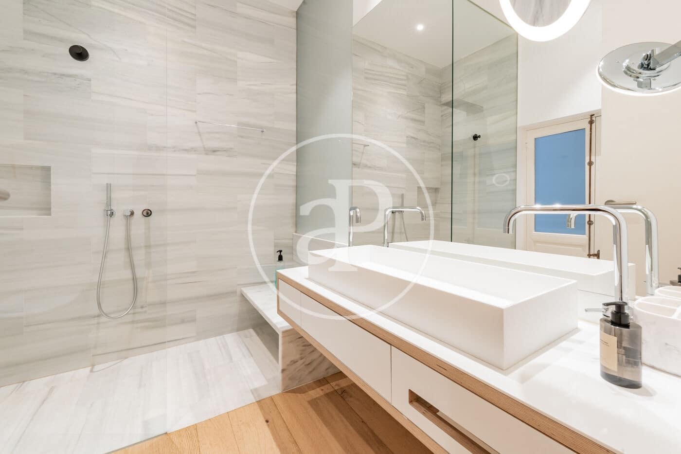 3 makuuhuone Huoneisto myytävänä paikassa Madrid kaupunki - 4 500 000 € (Ref: 9599553)