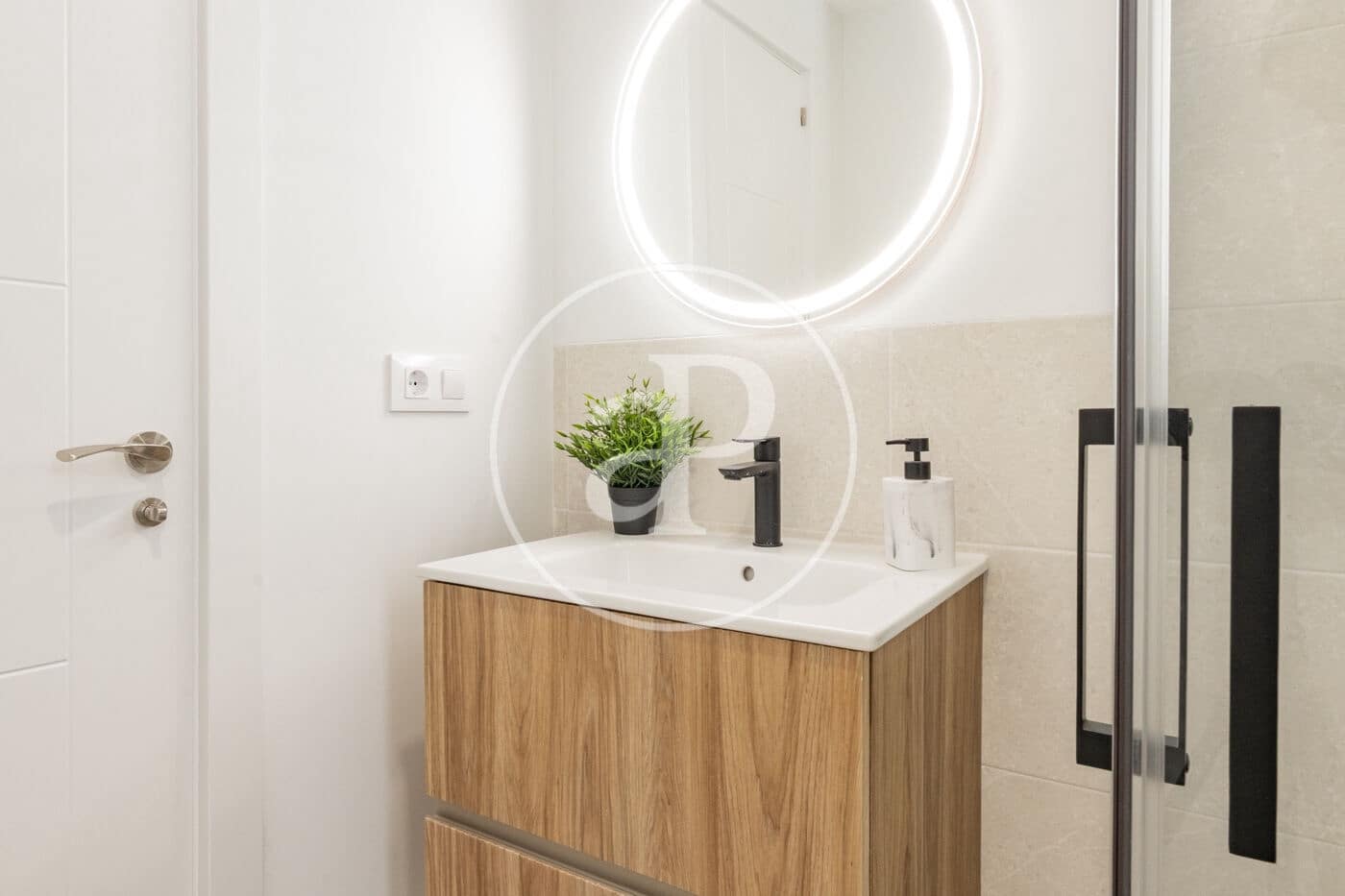 Apartamento de 4 habitaciones en Madrid ciudad en venta - 1.150.000 € (Ref: 9599555)