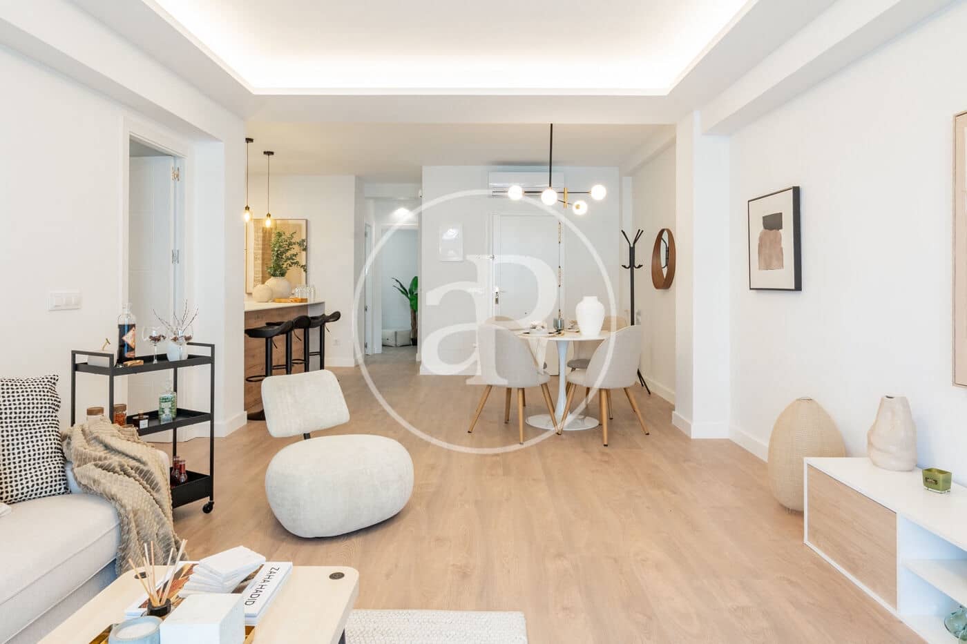 Apartamento de 4 habitaciones en Madrid ciudad en venta - 1.150.000 € (Ref: 9599555)