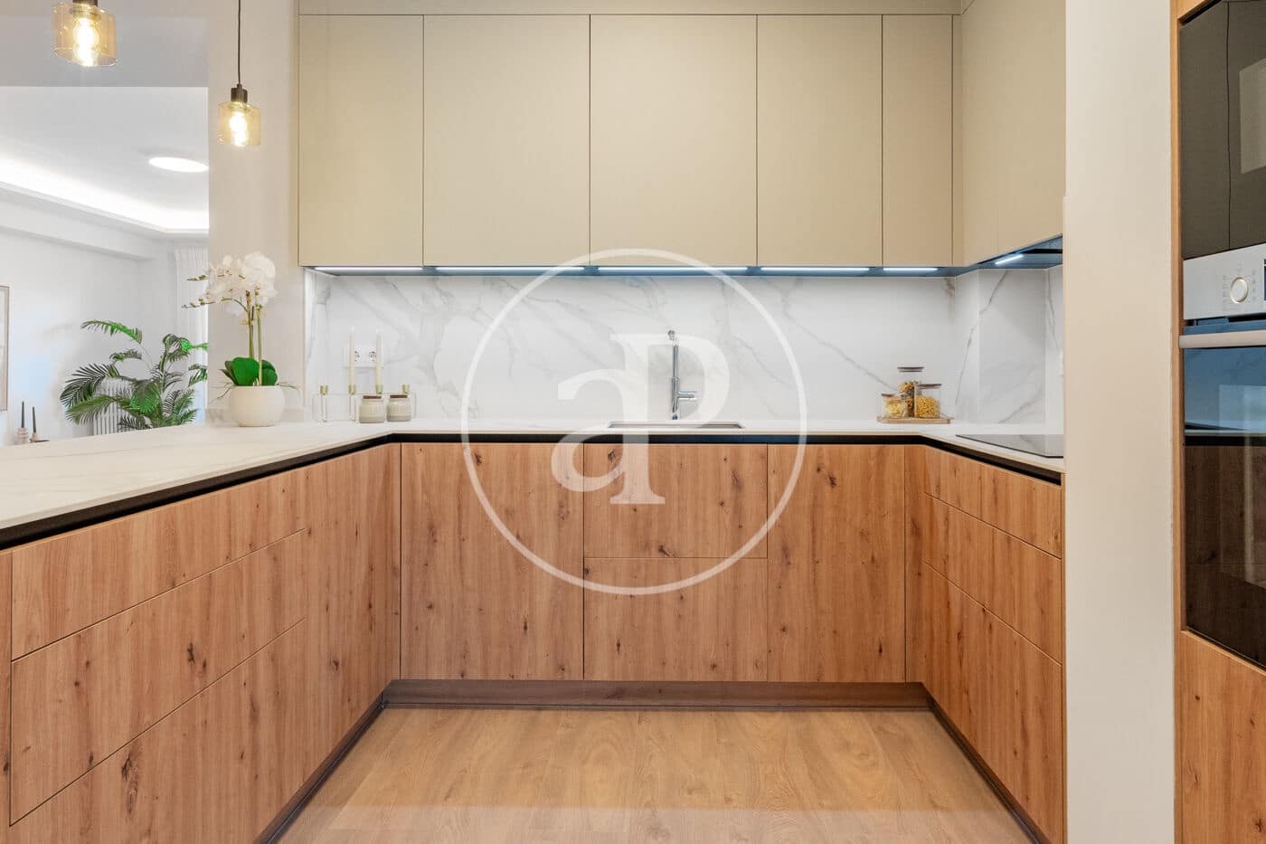 Apartamento de 4 habitaciones en Madrid ciudad en venta - 1.150.000 € (Ref: 9599555)