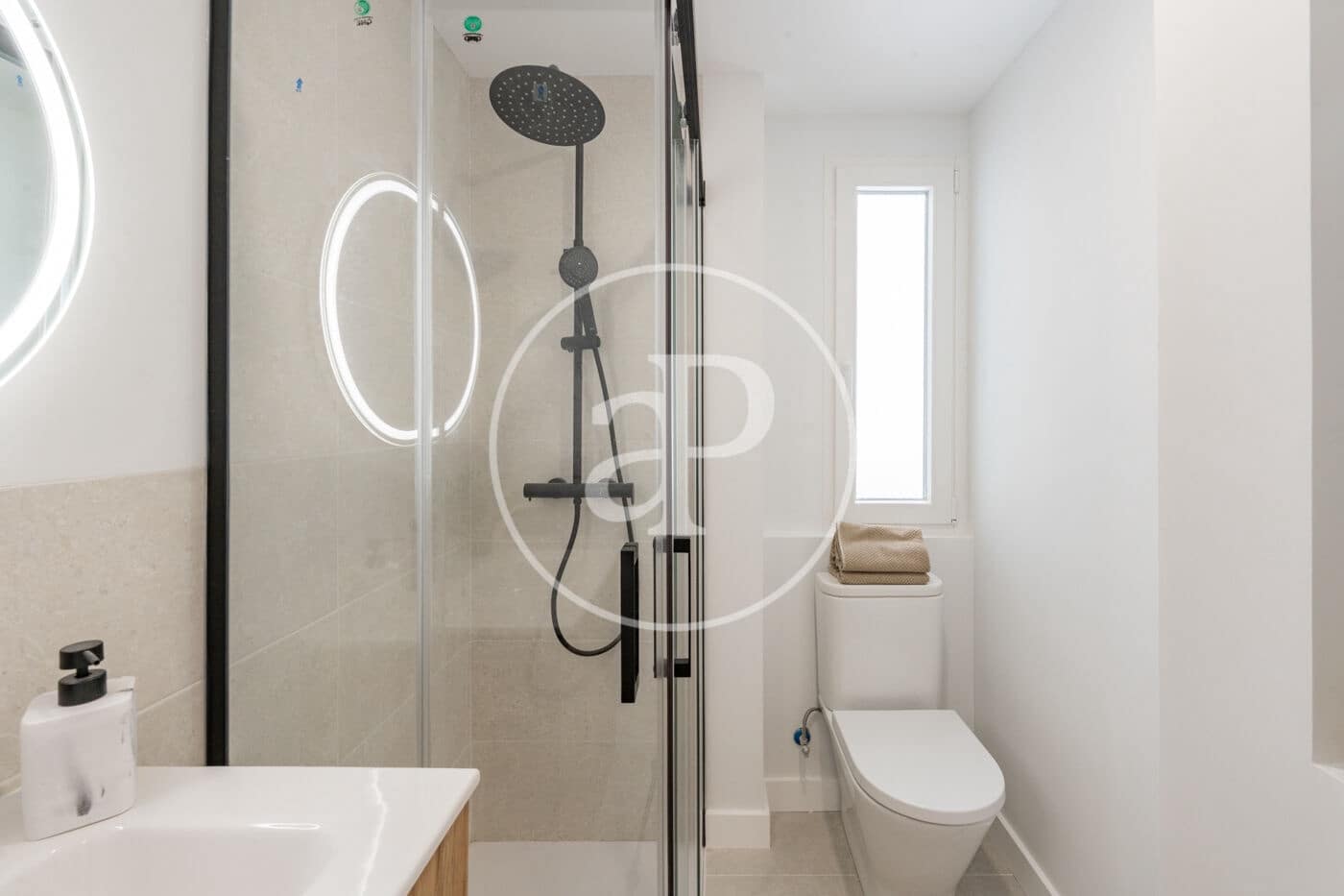 Apartamento de 4 habitaciones en Madrid ciudad en venta - 1.150.000 € (Ref: 9599555)
