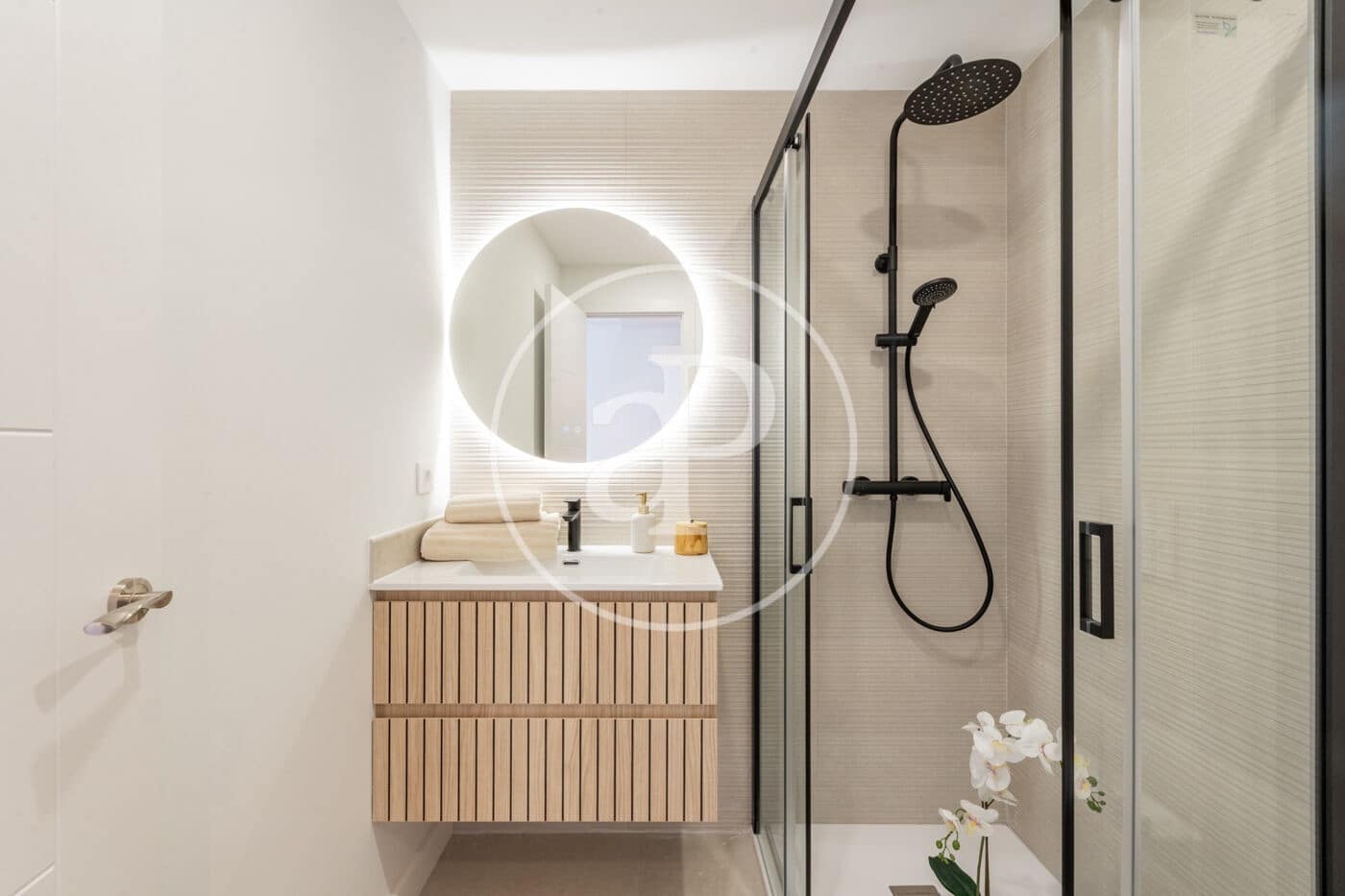 Apartamento de 4 habitaciones en Madrid ciudad en venta - 1.150.000 € (Ref: 9599555)