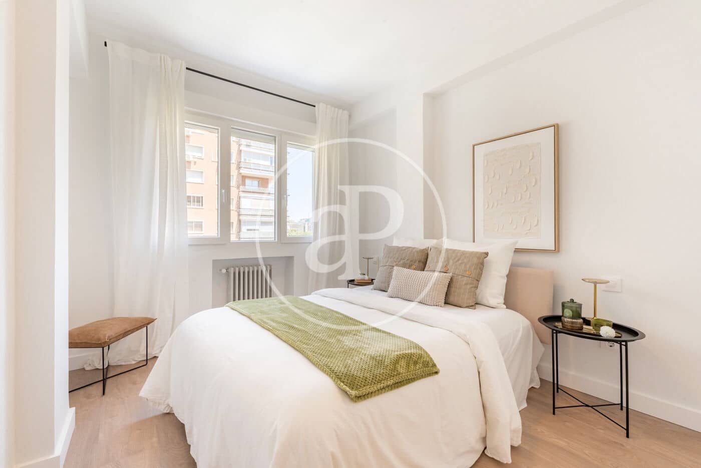 Apartamento de 4 habitaciones en Madrid ciudad en venta - 1.150.000 € (Ref: 9599555)