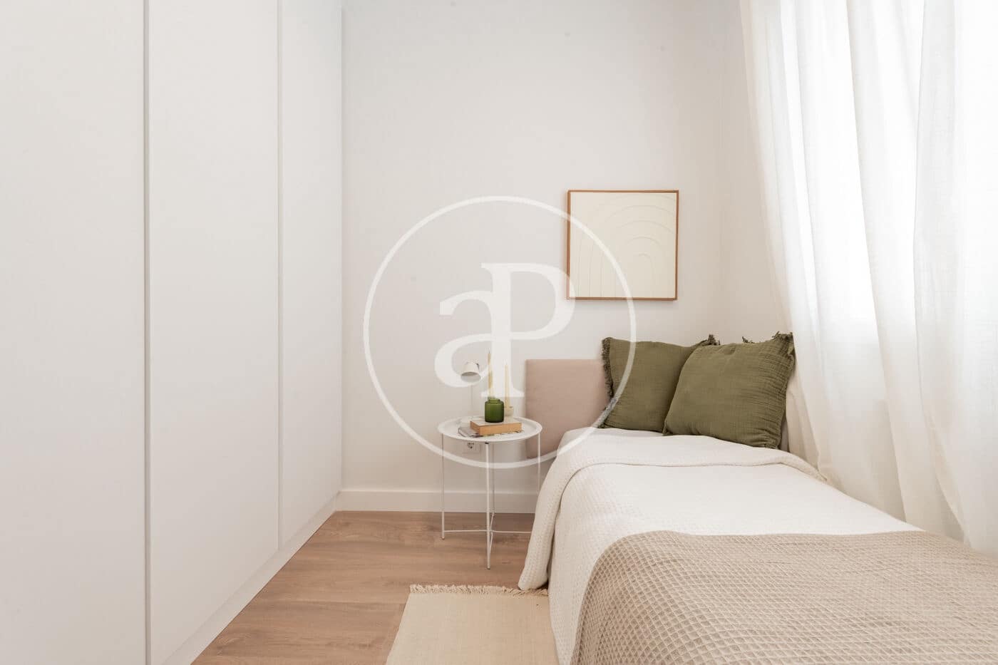 Apartamento de 4 habitaciones en Madrid ciudad en venta - 1.150.000 € (Ref: 9599555)