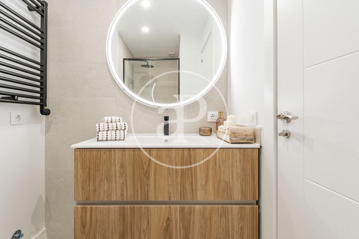 Apartamento de 4 habitaciones en Madrid ciudad en venta - 1.150.000 € (Ref: 9599555)