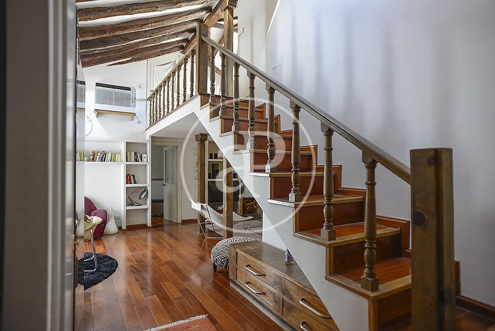 1 soveværelse Penthouse til leje i Madrid by - € 1.700 (Ref: 9599556)