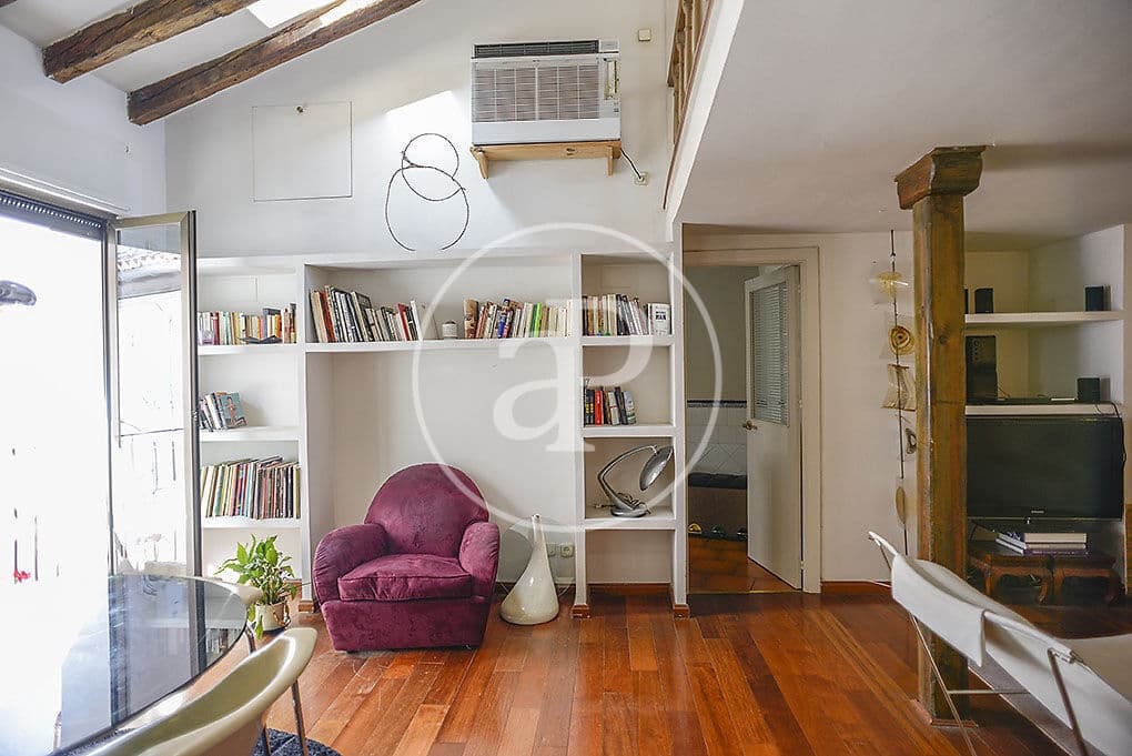 1 soveværelse Penthouse til leje i Madrid by - € 1.700 (Ref: 9599556)