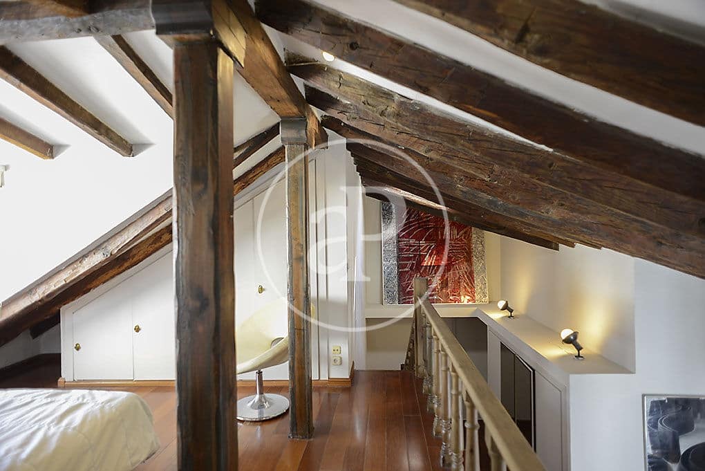 1 soveværelse Penthouse til leje i Madrid by - € 1.700 (Ref: 9599556)