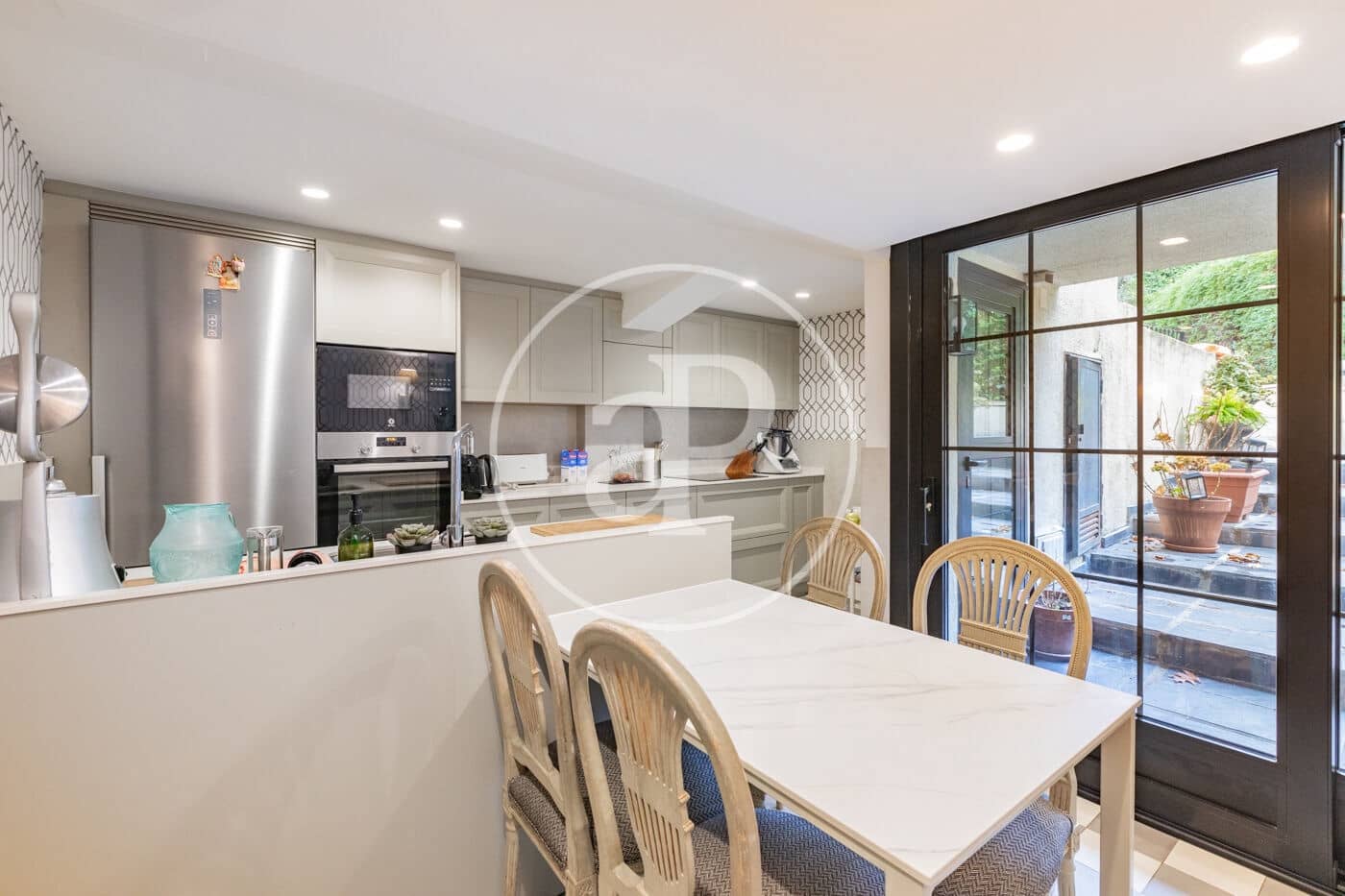 3 bedroom Villa for sale in La Moraleja with pool - € 1,760,000 (Ref: 9599557)