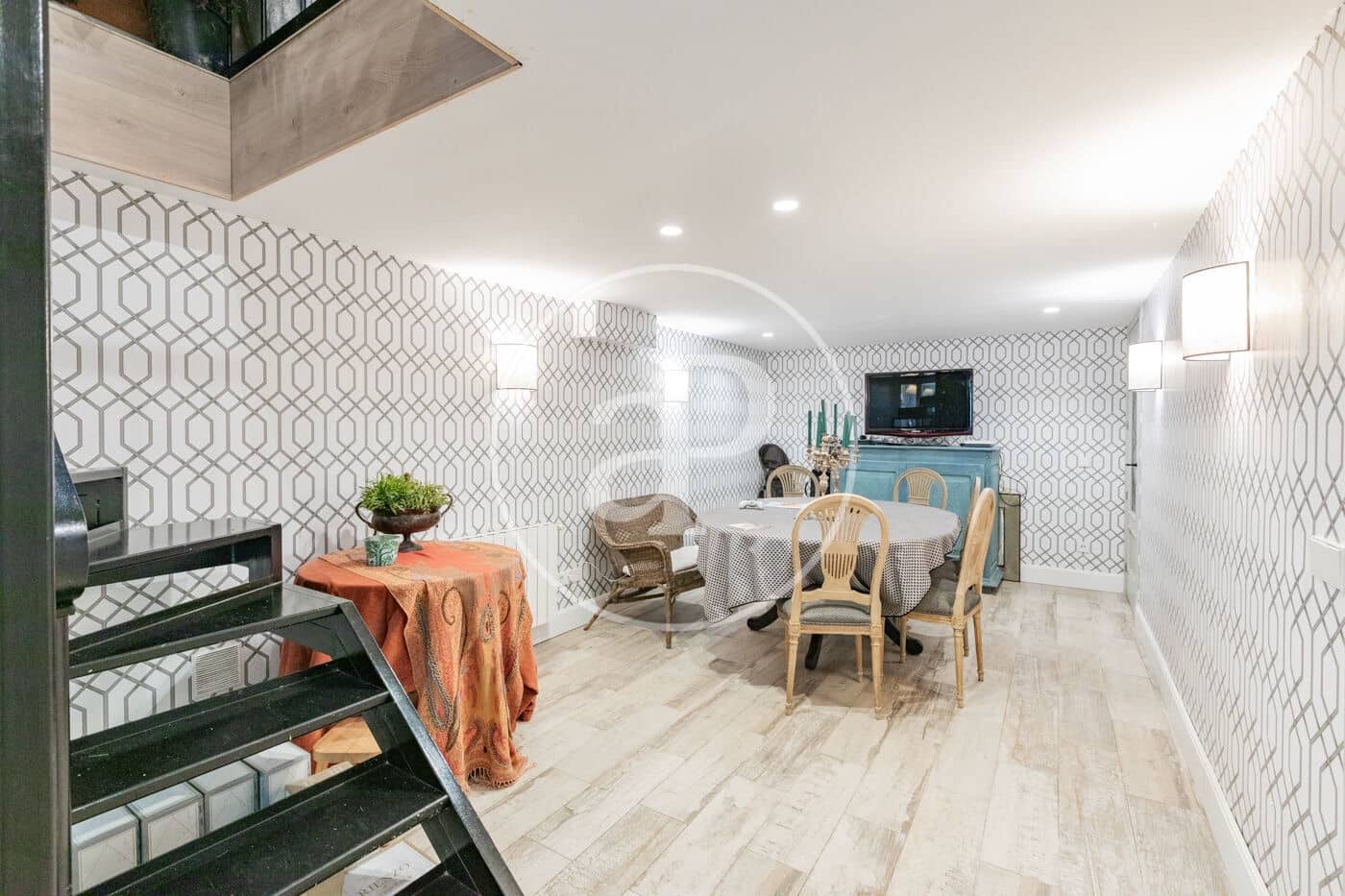 3 bedroom Villa for sale in La Moraleja with pool - € 1,760,000 (Ref: 9599557)