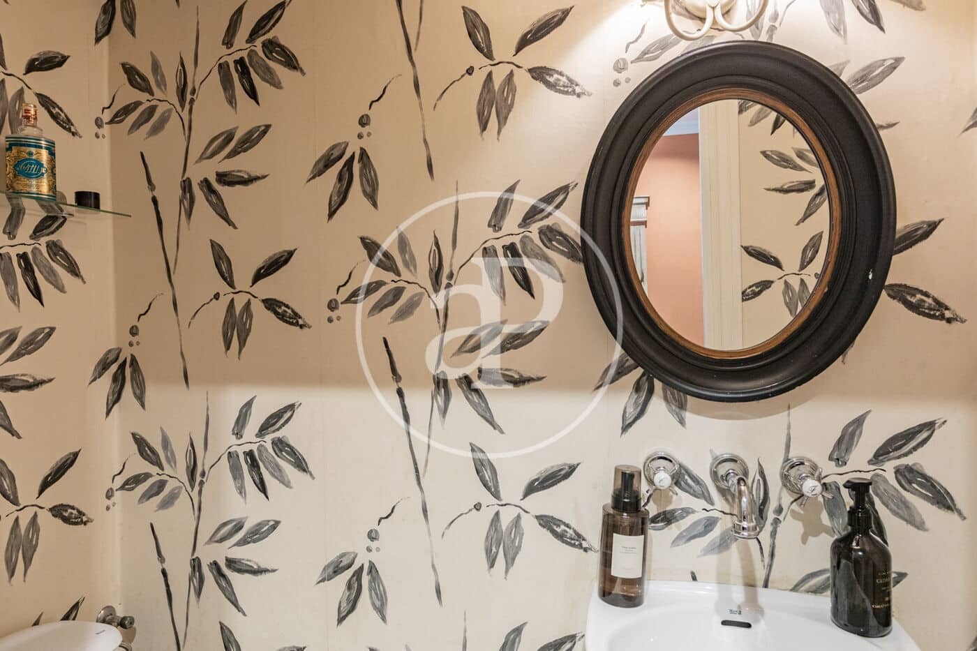 3 bedroom Villa for sale in La Moraleja with pool - € 1,760,000 (Ref: 9599557)