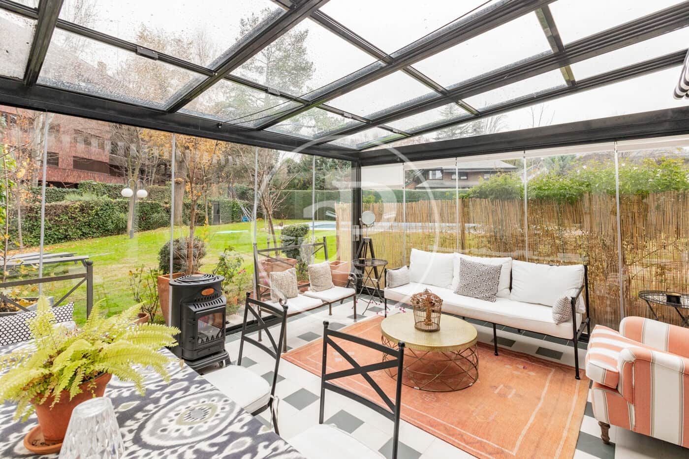 3 bedroom Villa for sale in La Moraleja with pool - € 1,760,000 (Ref: 9599557)