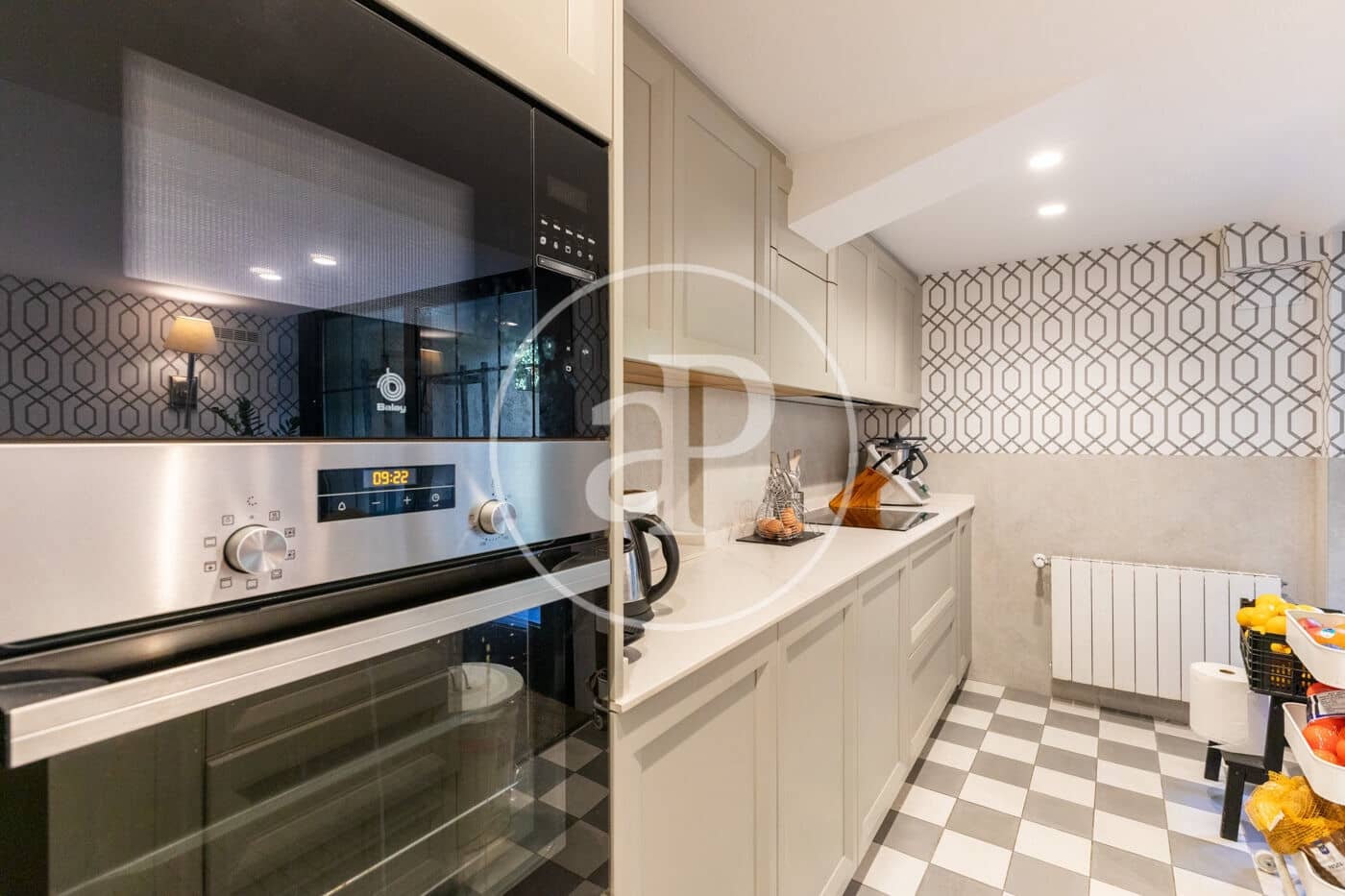 3 bedroom Villa for sale in La Moraleja with pool - € 1,650,000 (Ref: 9599557)