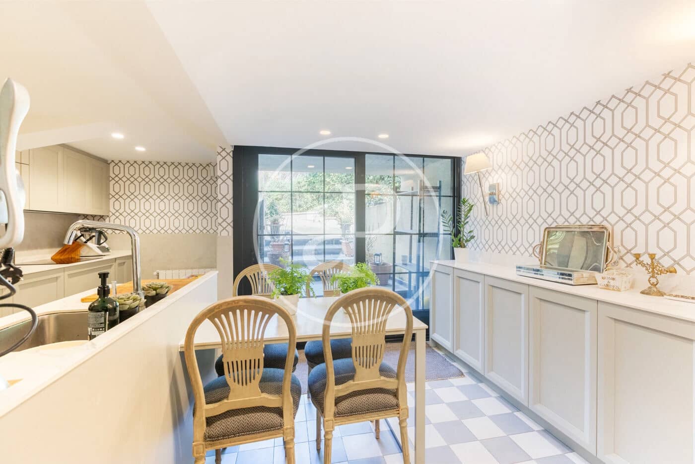 3 bedroom Villa for sale in La Moraleja with pool - € 1,650,000 (Ref: 9599557)