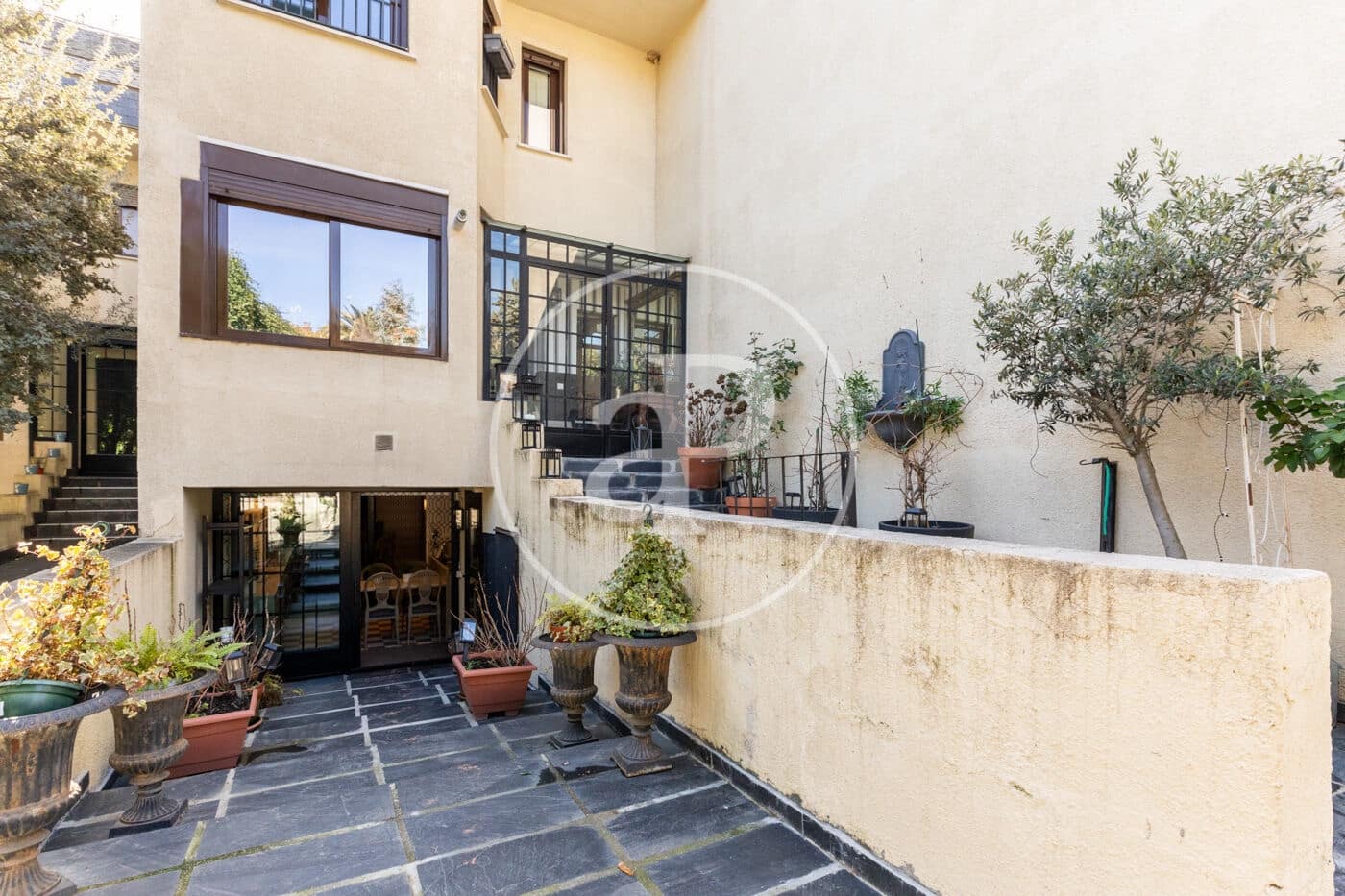 3 bedroom Villa for sale in La Moraleja with pool - € 1,650,000 (Ref: 9599557)