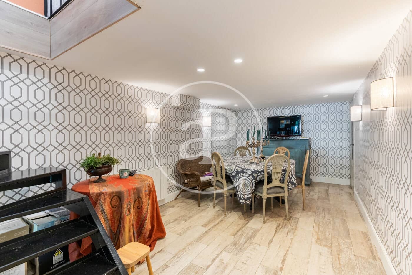 3 bedroom Villa for sale in La Moraleja with pool - € 1,650,000 (Ref: 9599557)