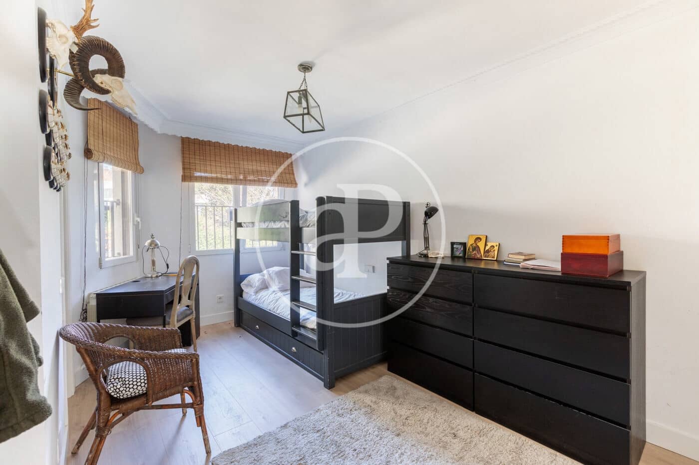 3 bedroom Villa for sale in La Moraleja with pool - € 1,650,000 (Ref: 9599557)