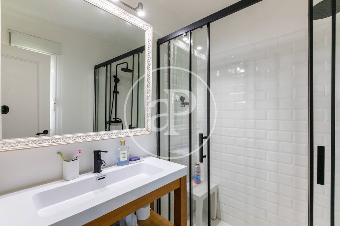 3 bedroom Villa for sale in La Moraleja with pool - € 1,650,000 (Ref: 9599557)