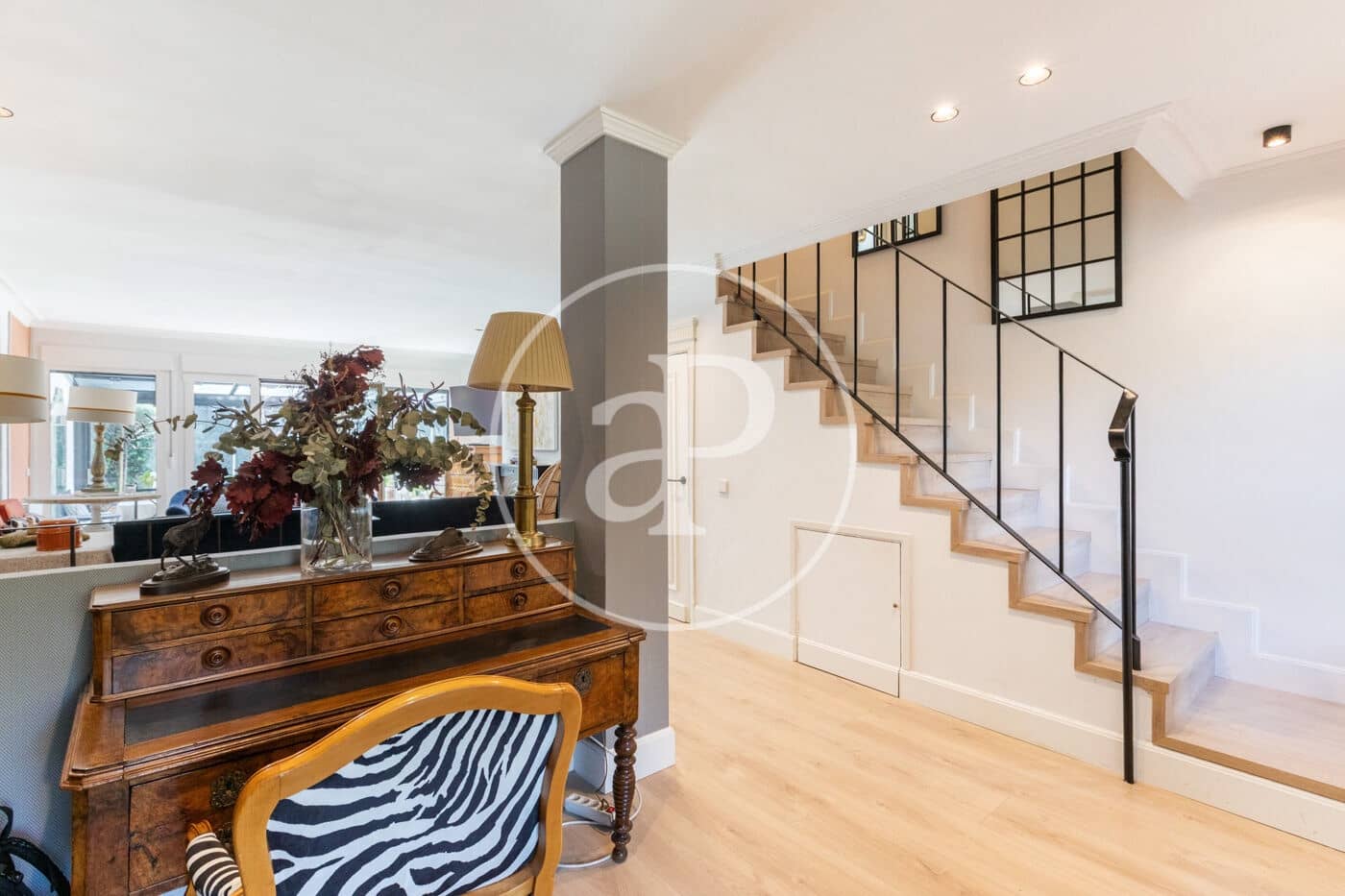 3 bedroom Villa for sale in La Moraleja with pool - € 1,650,000 (Ref: 9599557)