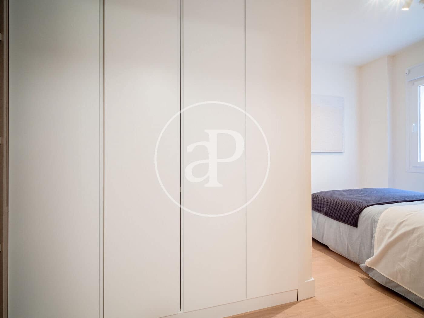 2 sovrum Lägenhet att hyra i Madrid stad - 1 900 € (Ref: 9604989)