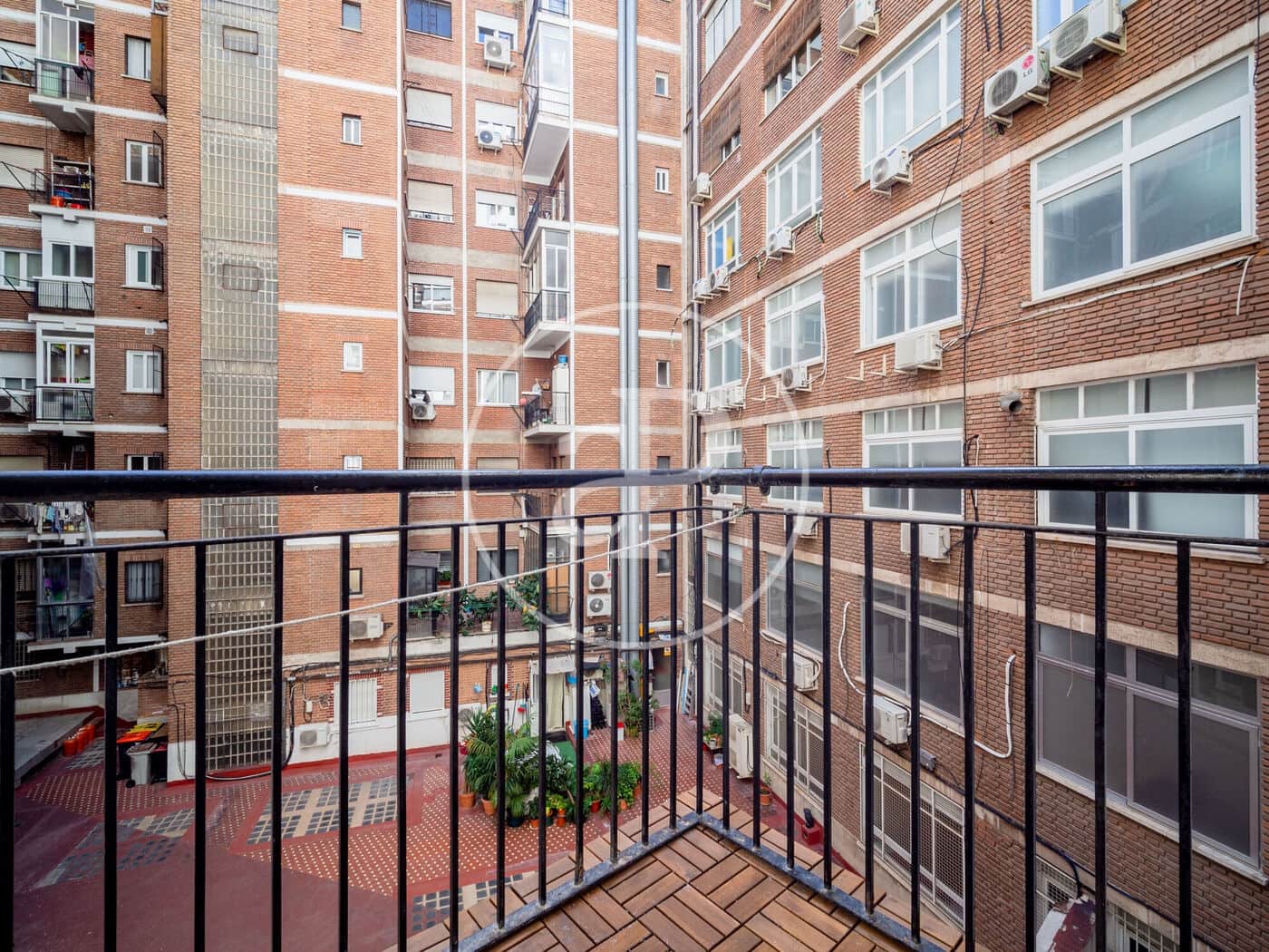 2 sovrum Lägenhet att hyra i Madrid stad - 1 900 € (Ref: 9604989)