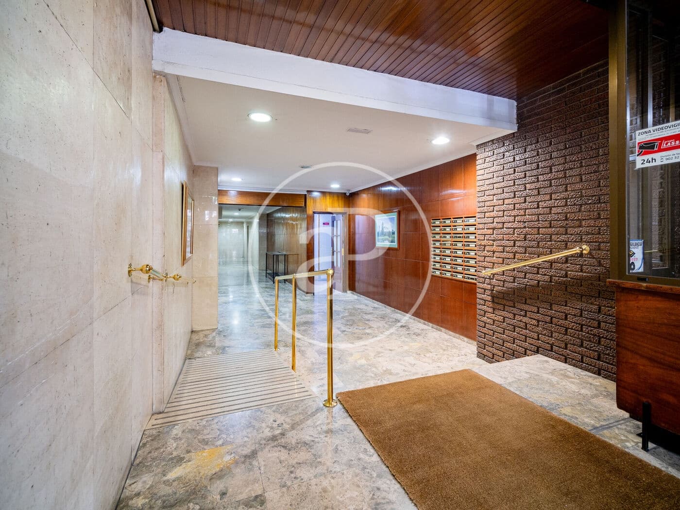 2 sovrum Lägenhet att hyra i Madrid stad - 1 900 € (Ref: 9604989)