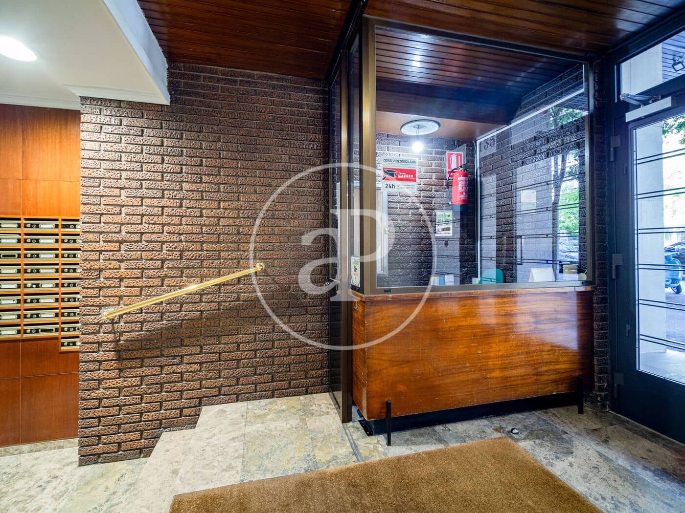 2 sovrum Lägenhet att hyra i Madrid stad - 1 900 € (Ref: 9604989)