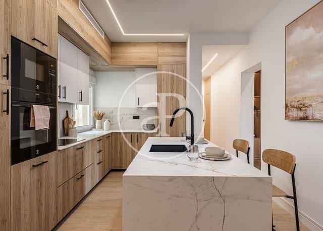 4 Zimmer Apartment zu verkaufen in Jerónimos, Madrid Stadt - 1.160.000 € (Ref: 9608081)