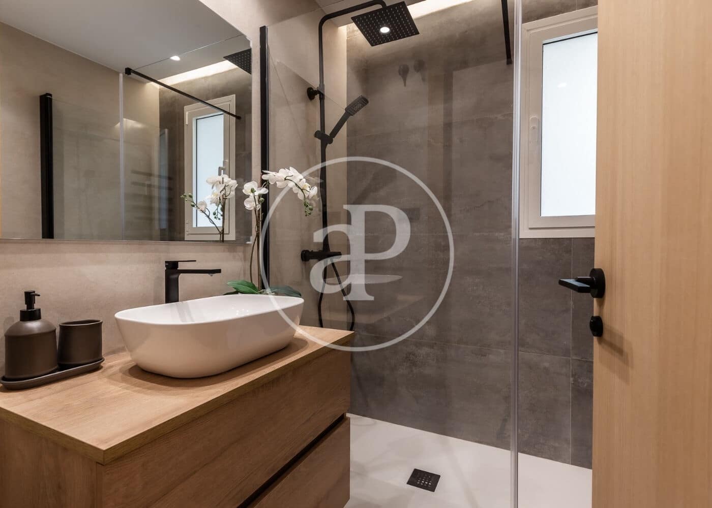 4 Zimmer Apartment zu verkaufen in Madrid Stadt - 1.160.000 € (Ref: 9608081)