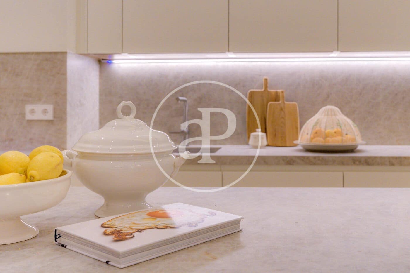 2 quarto Apartamento para venda em Madrid cidade - 2 190 000 € (Ref: 9608083)