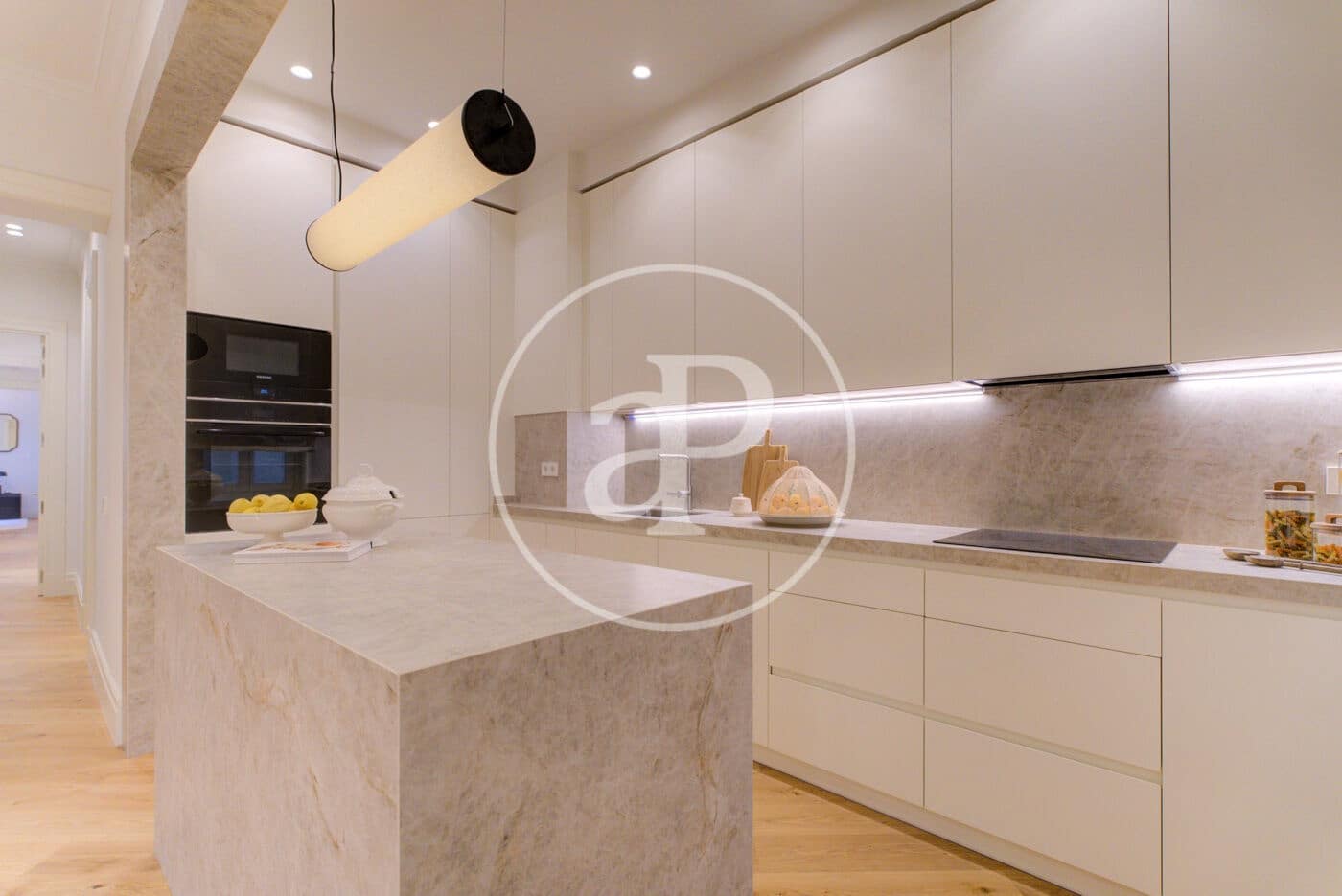 2 quarto Apartamento para venda em Madrid cidade - 2 190 000 € (Ref: 9608083)