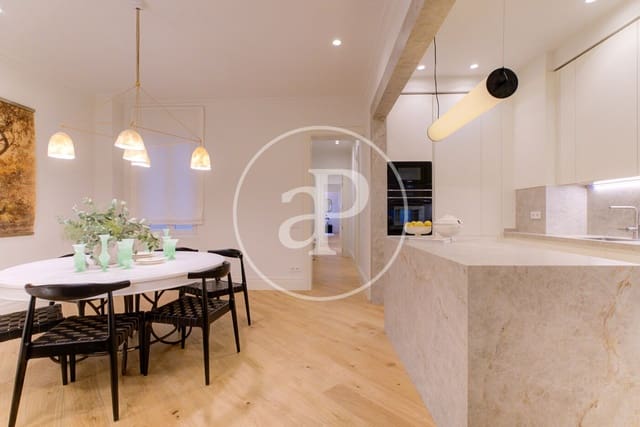 2 sovrum Lägenhet till salu i Castellana, Madrid stad - 2 190 000 € (Ref: 9608083)