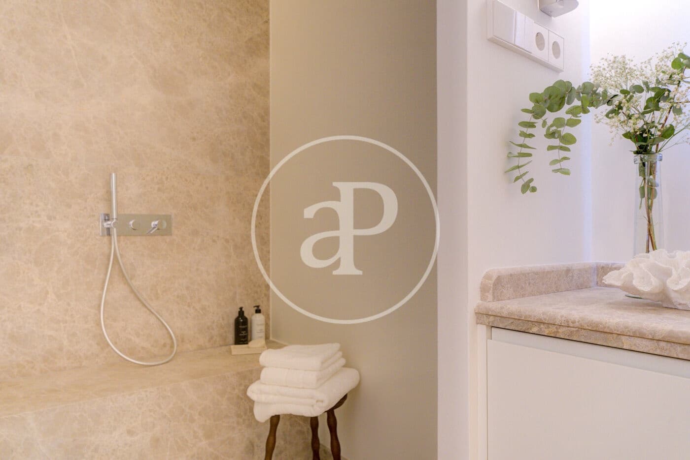 2 quarto Apartamento para venda em Madrid cidade - 2 190 000 € (Ref: 9608083)