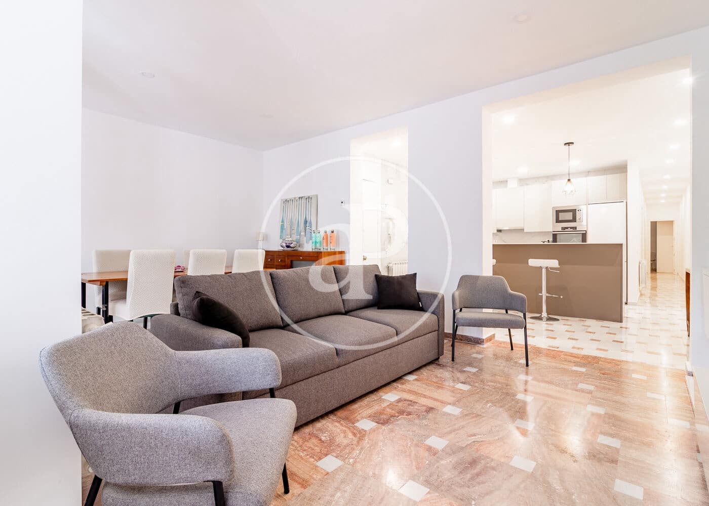 3 sovrum Lägenhet att hyra i Madrid stad - 4 300 € (Ref: 9608084)