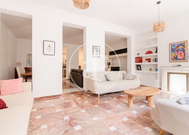 3 sovrum Lägenhet att hyra i Cortes, Madrid stad - 4 300 € (Ref: 9608084)