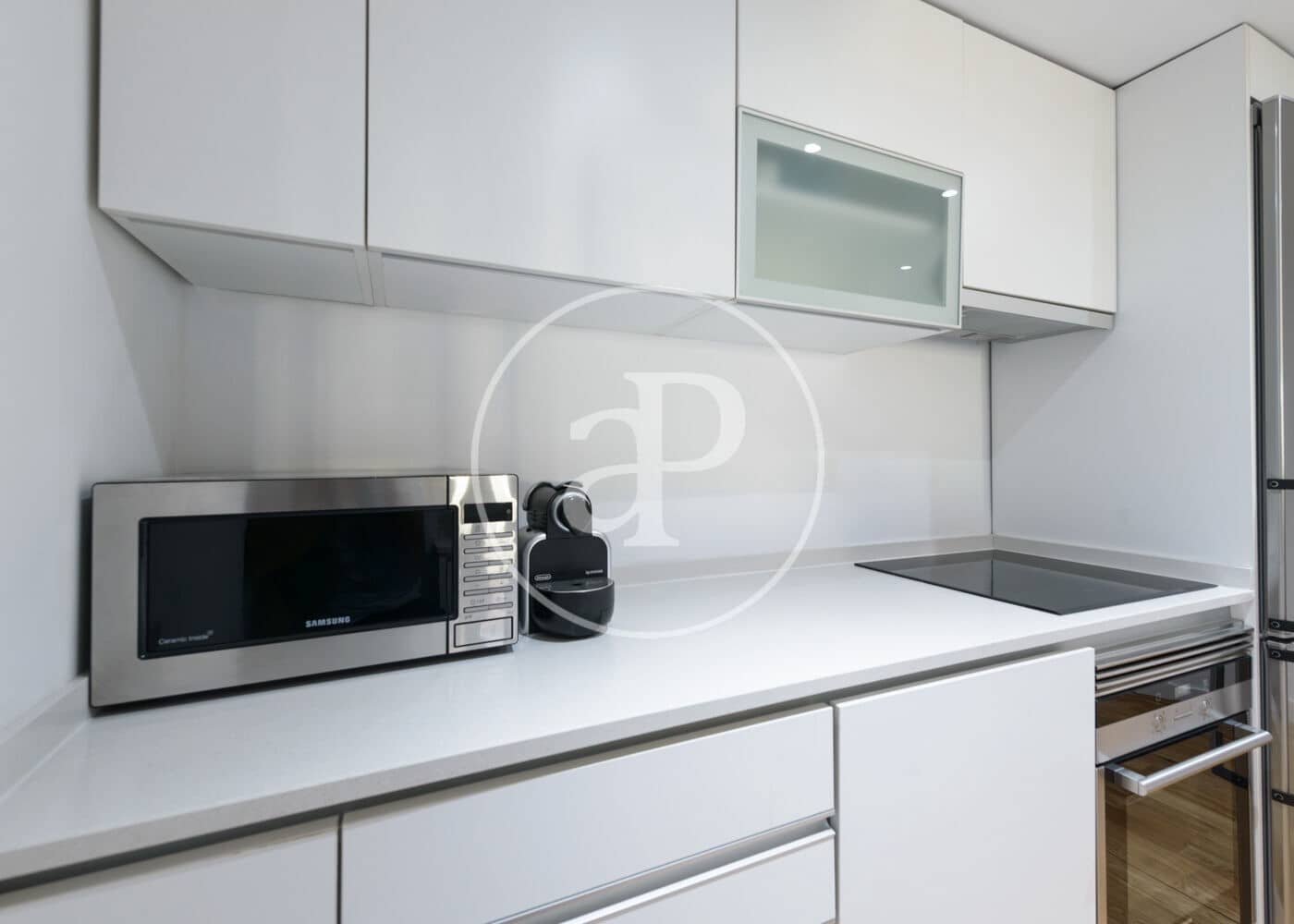 Apartamento de 2 habitaciones en Madrid ciudad en alquiler - 3.150 € (Ref: 9608085)