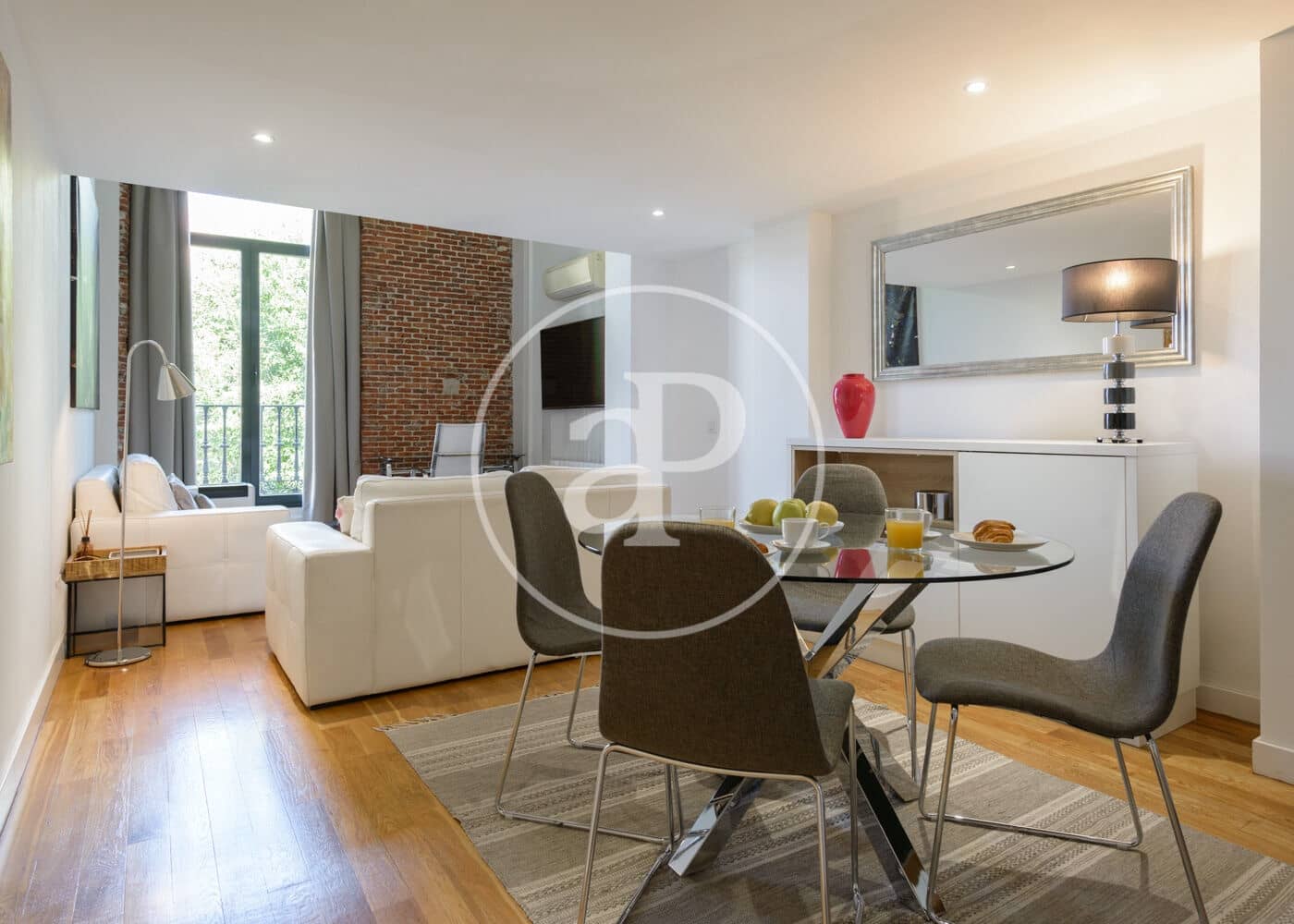 Apartamento de 2 habitaciones en Madrid ciudad en alquiler - 3.150 € (Ref: 9608085)