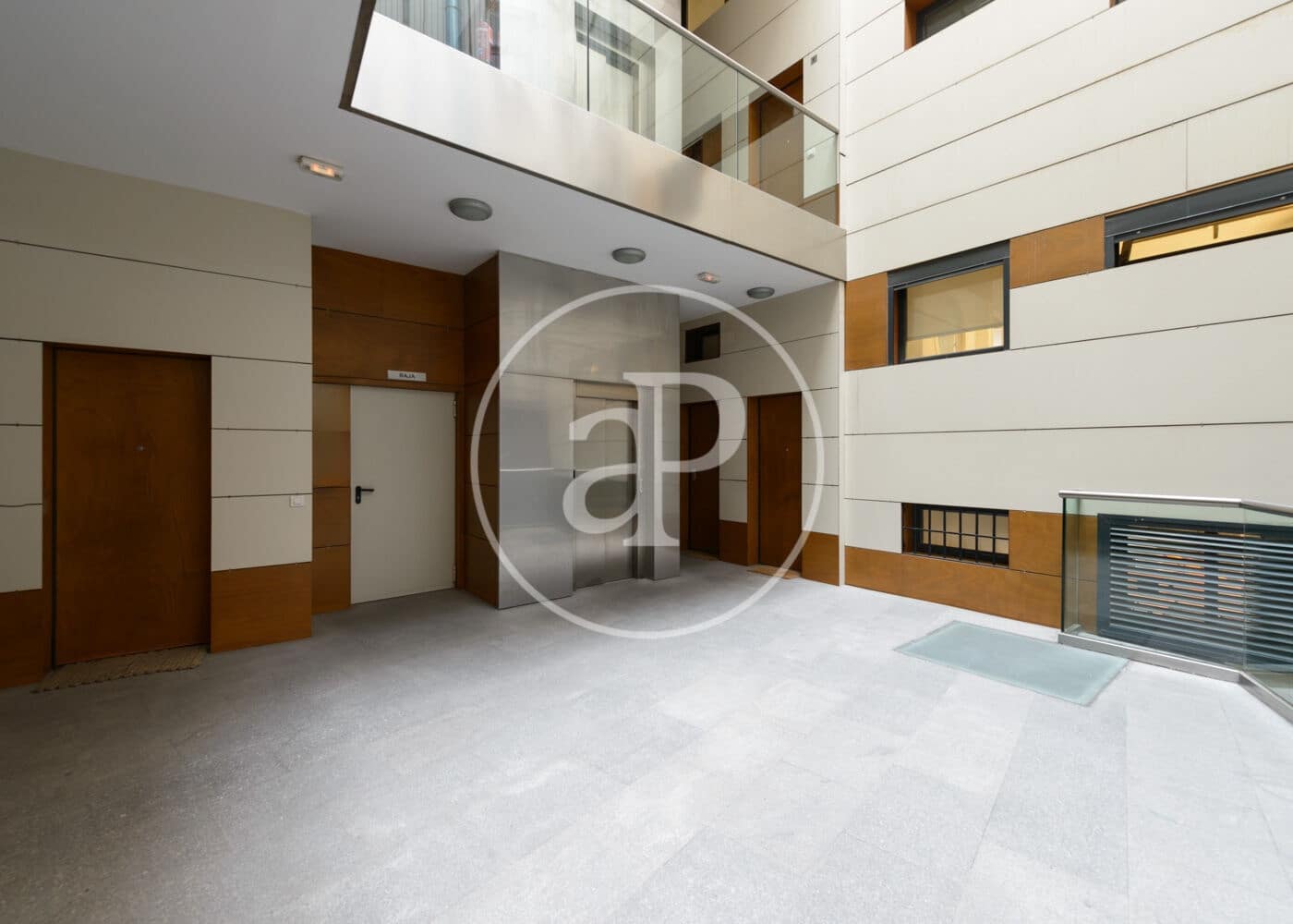 Apartamento de 2 habitaciones en Madrid ciudad en alquiler - 3.150 € (Ref: 9608085)