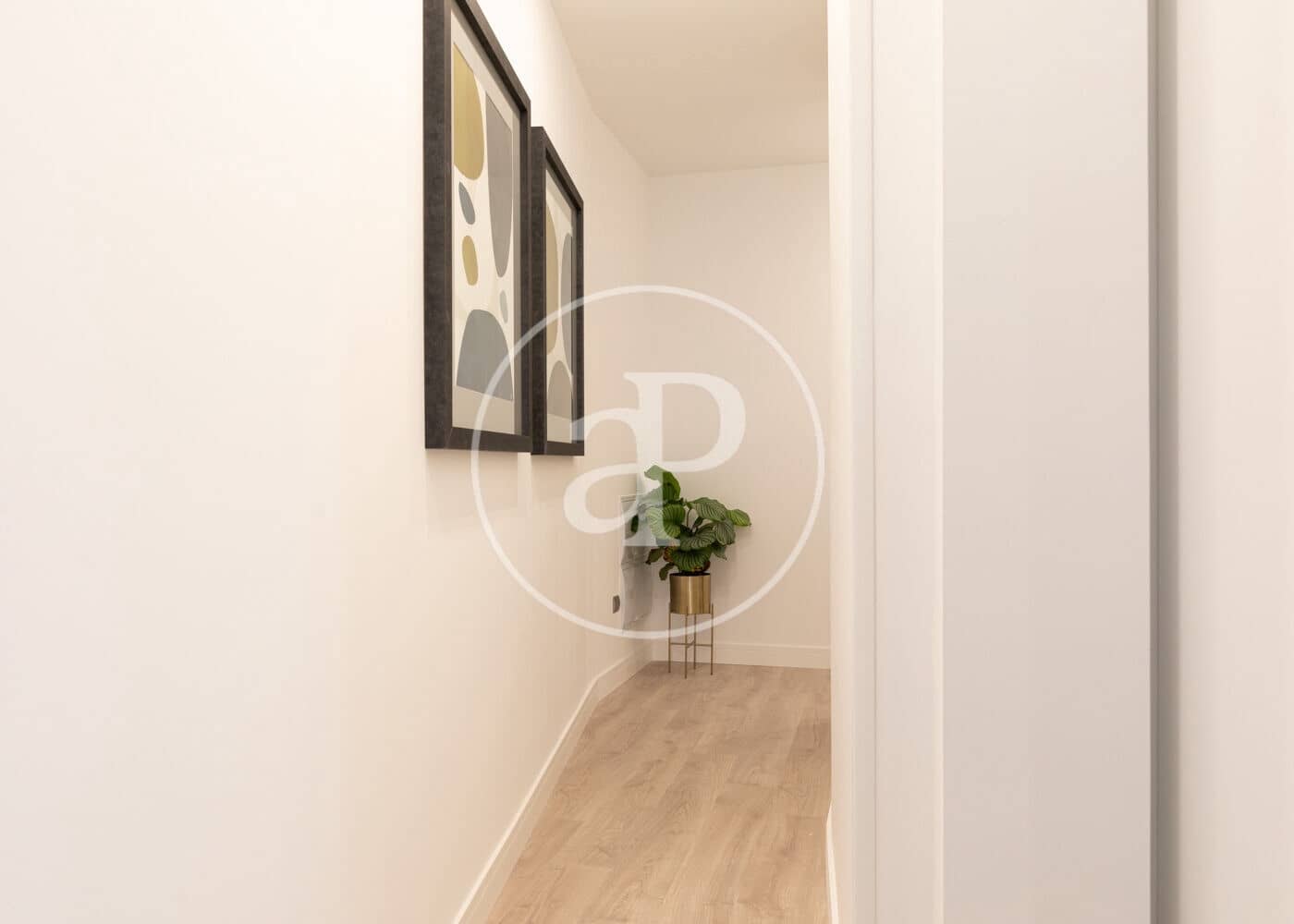 2 soverom Leilighet til leie i Madrid by - € 1 850 (Ref: 9608086)